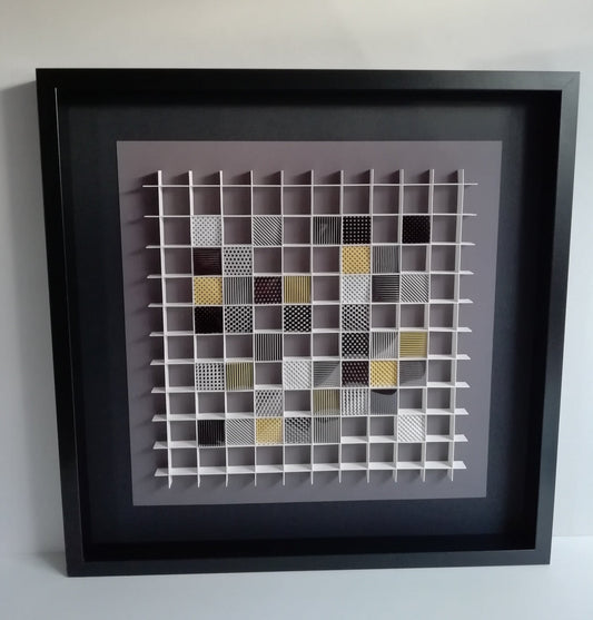 Damier frontale - méditation stratégique géométrie conceptuelle ludique