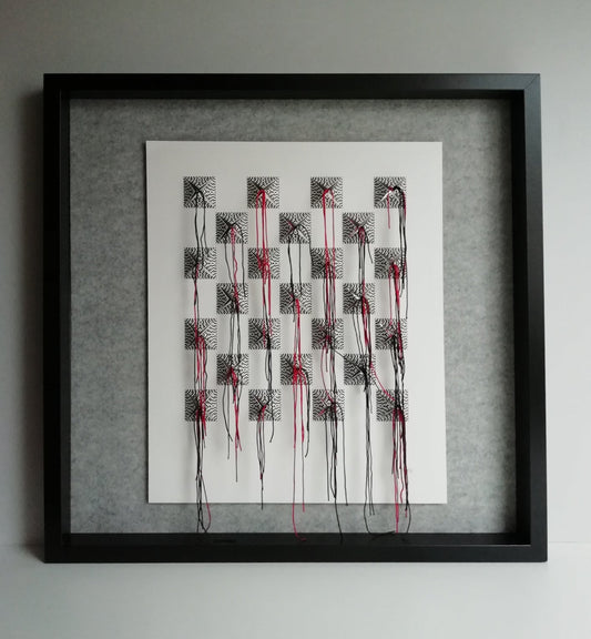 Pop Éclosion - sculpture murale motifs géométriques psychédéliques noir blanc