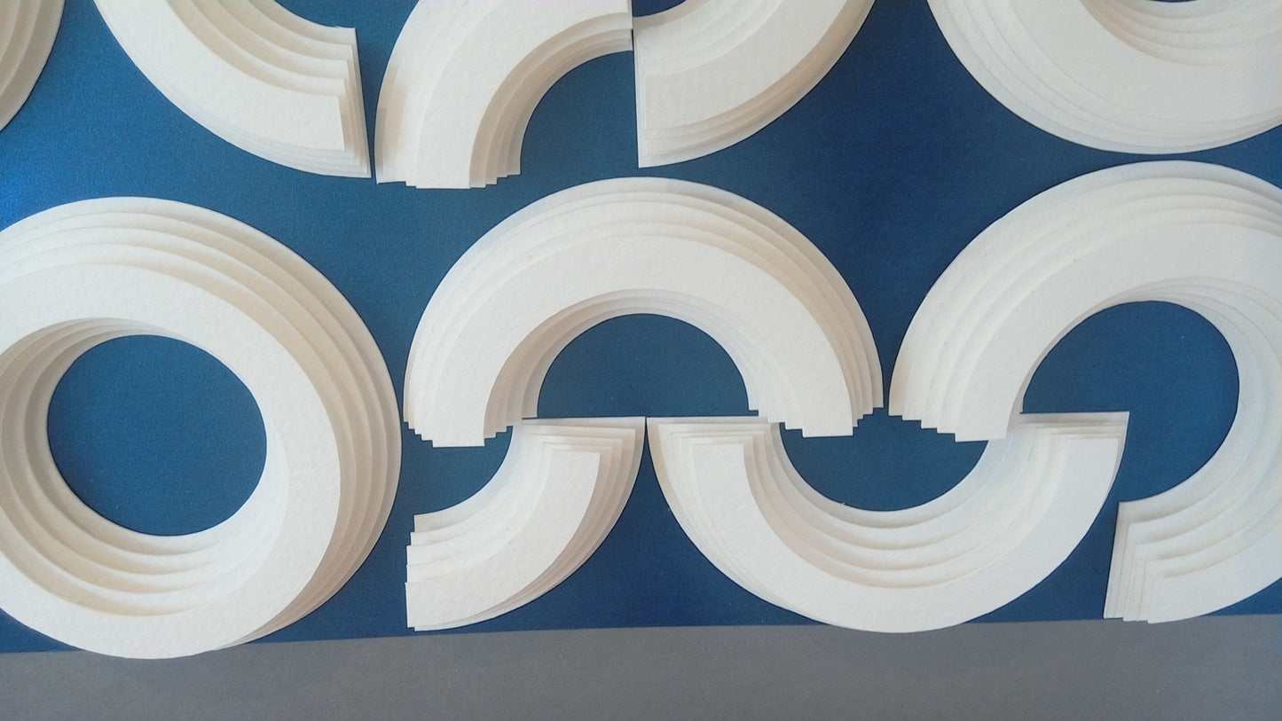 Détail bas Circle Diffraction, précision géométrique et finition muséale