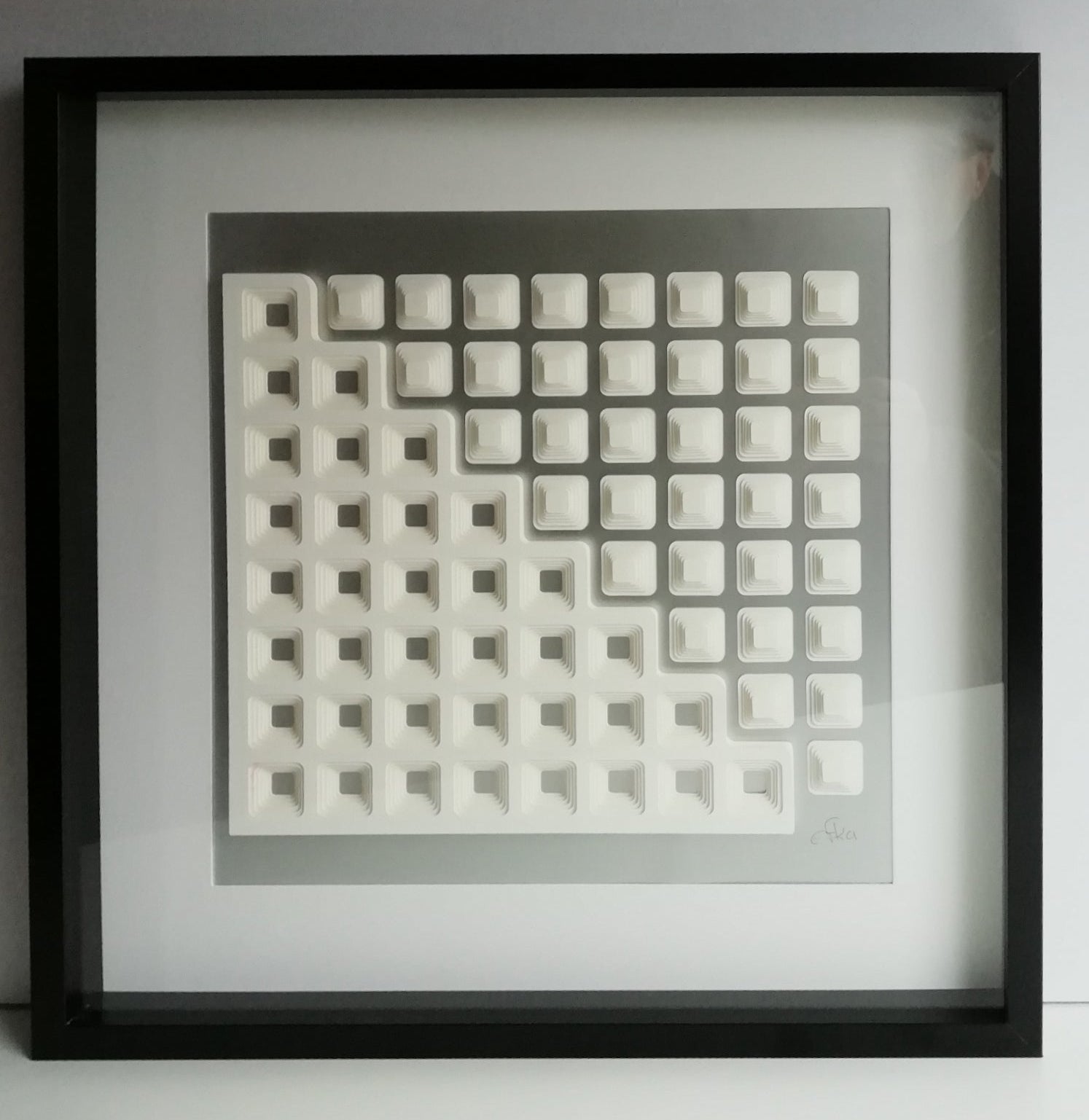 Face à Face - œuvre papier 3D interaction visuelle positif négatif