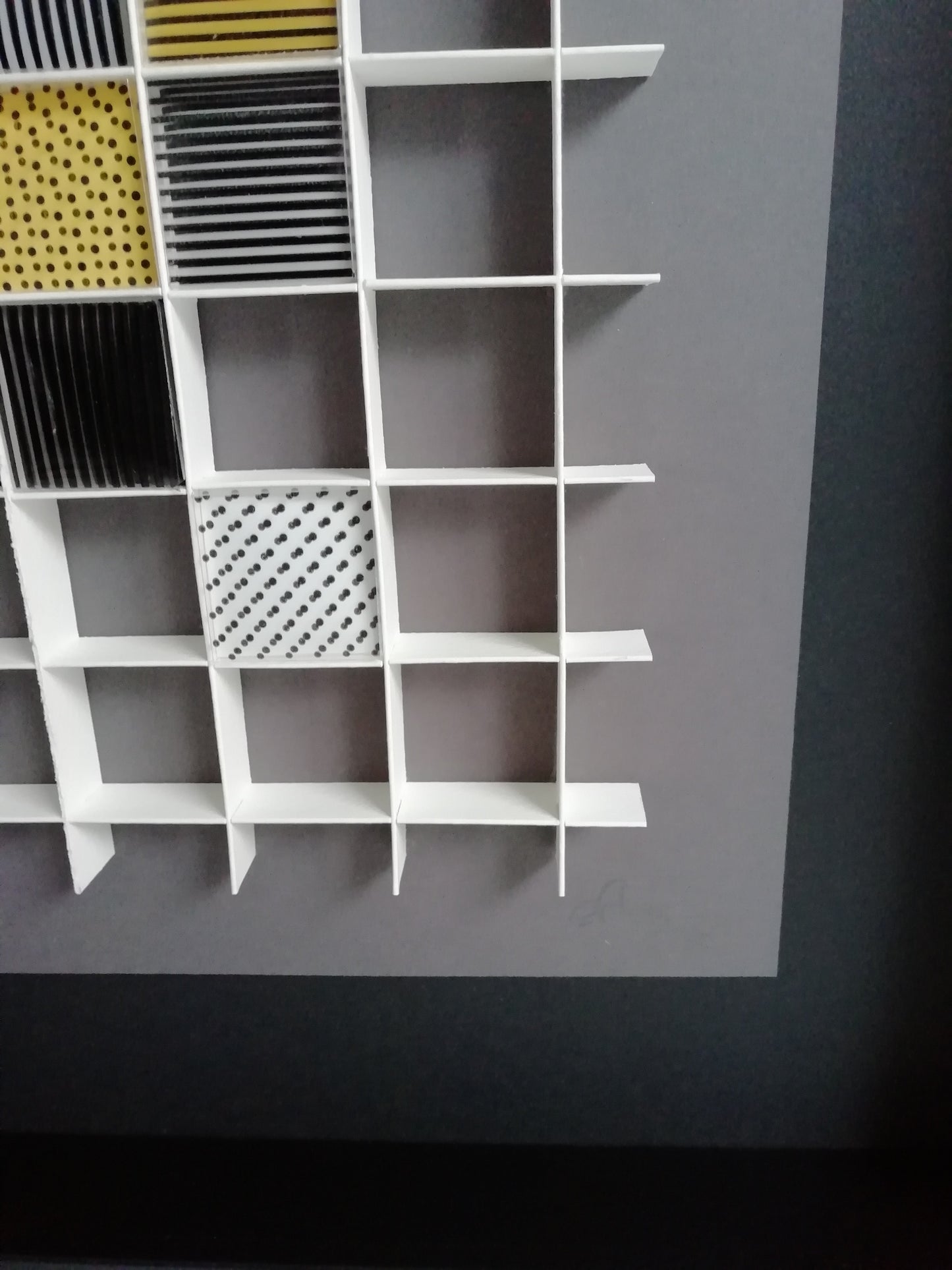 Angle plongeant droit Damier, alternance noir-blanc et choix binaires