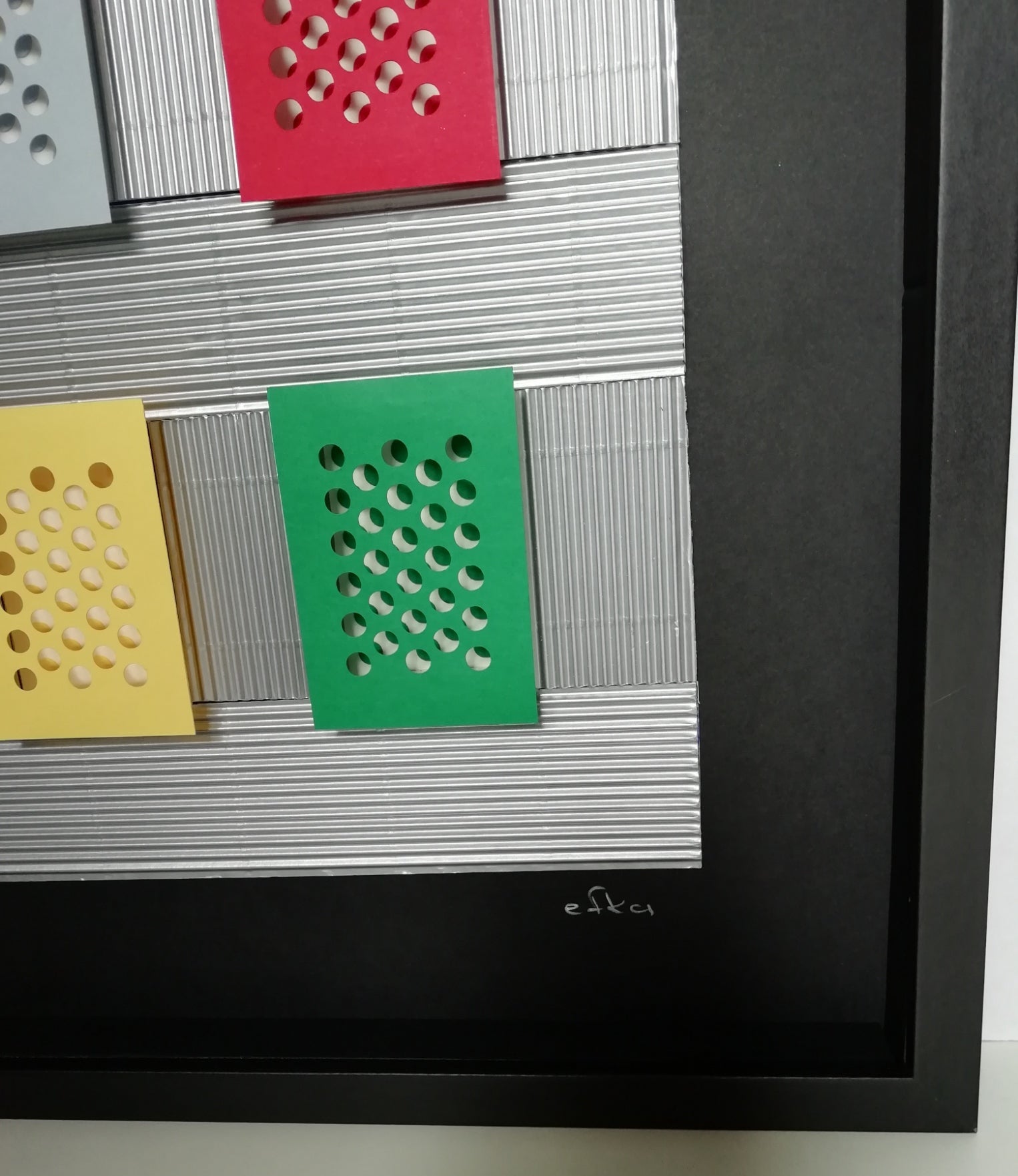 Façade latéral - Op Art coloré effet ombres volets