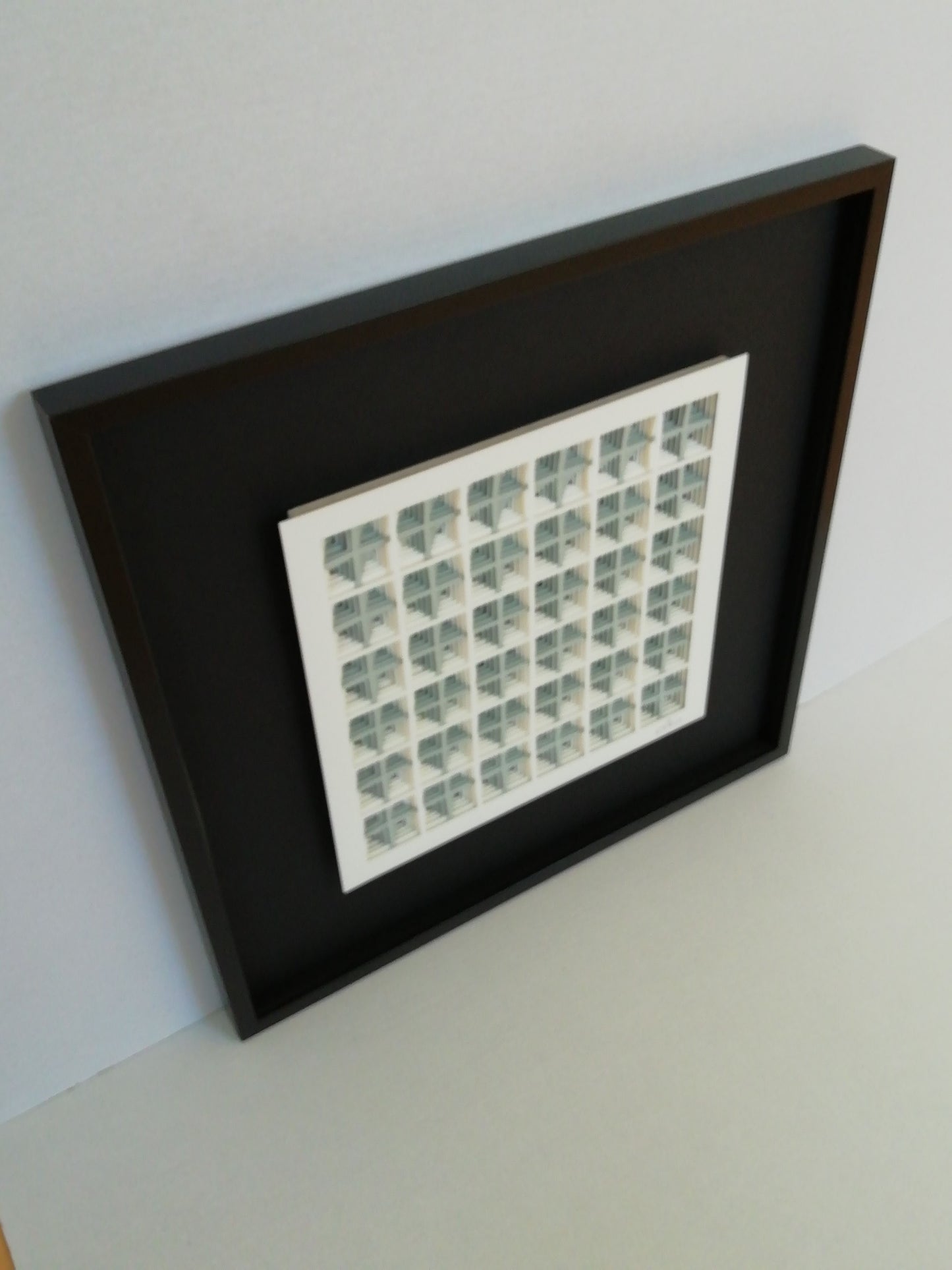 Vers l'ailleurs latéral gauche