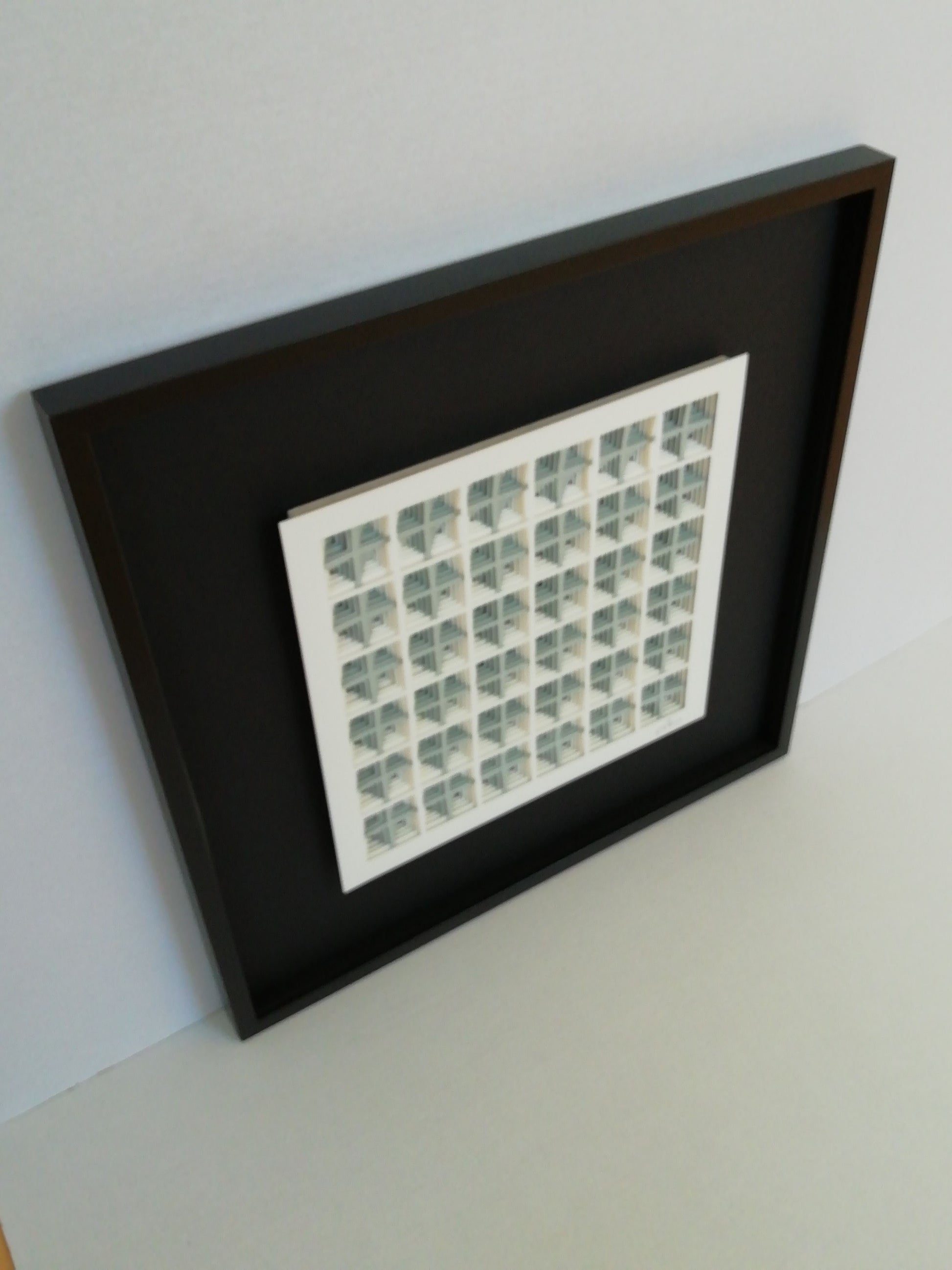 Vers l'ailleurs latéral gauche