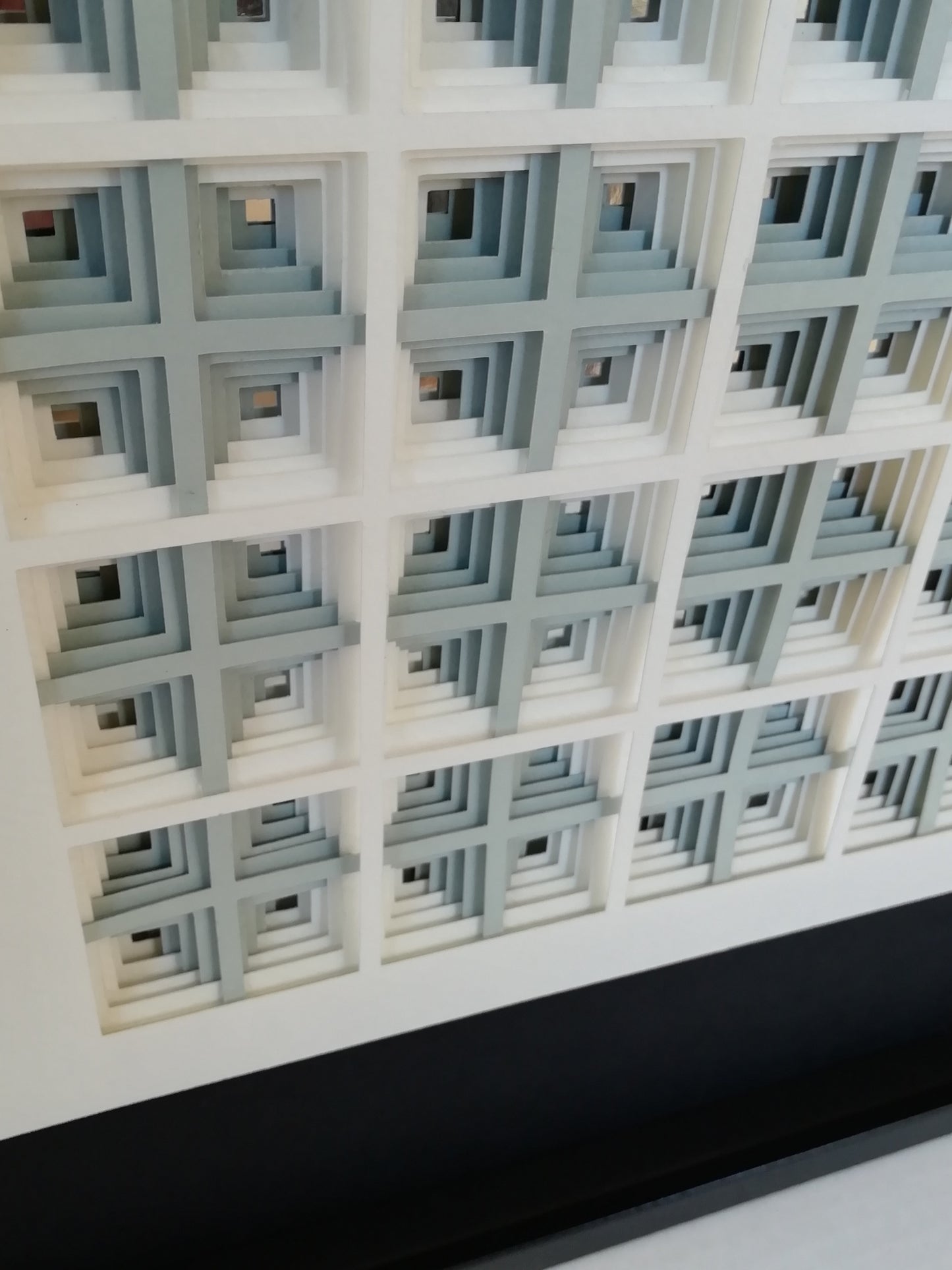 Vers l'ailleurs détail bas gauche