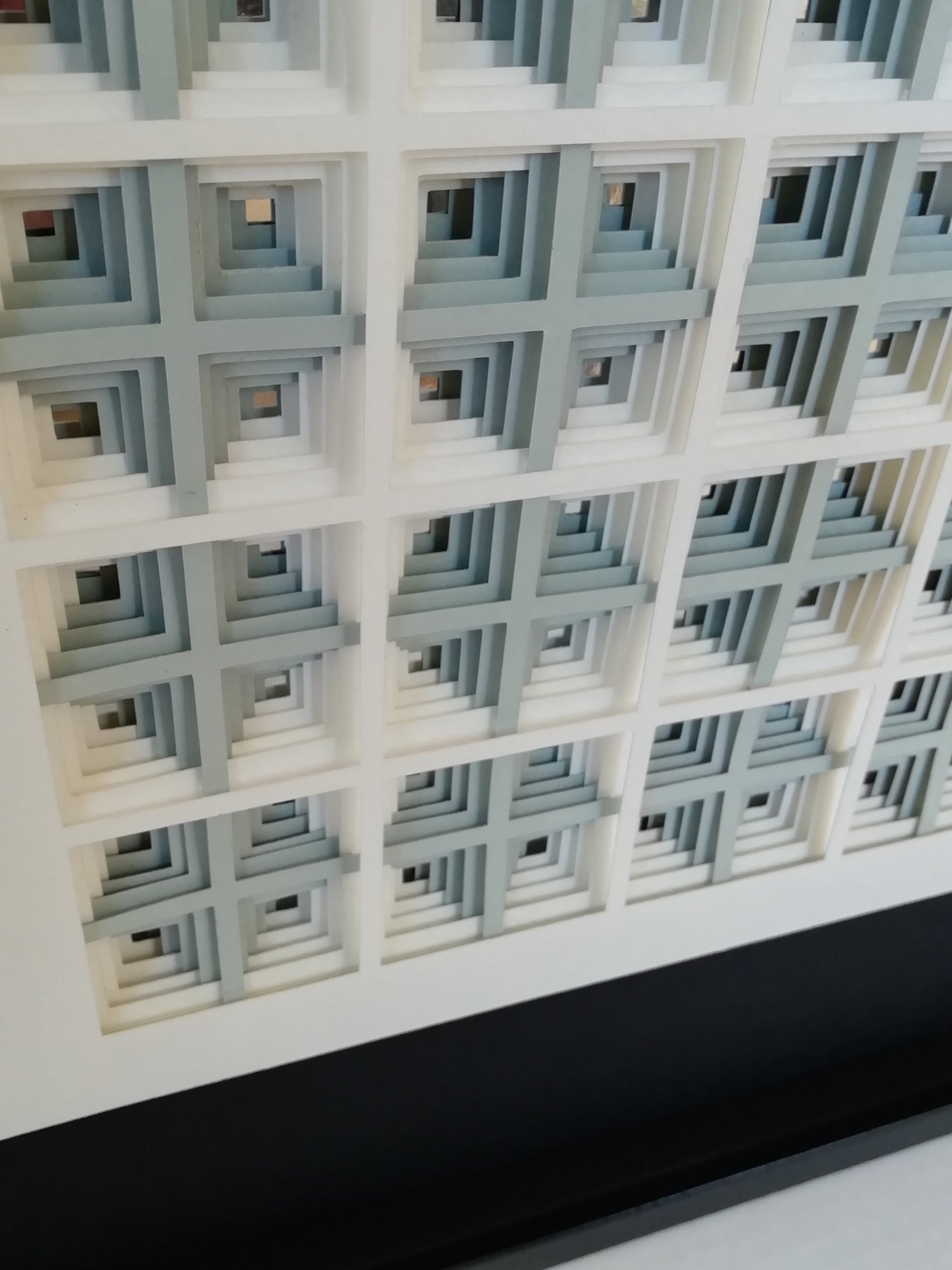 Vers l'ailleurs détail bas gauche