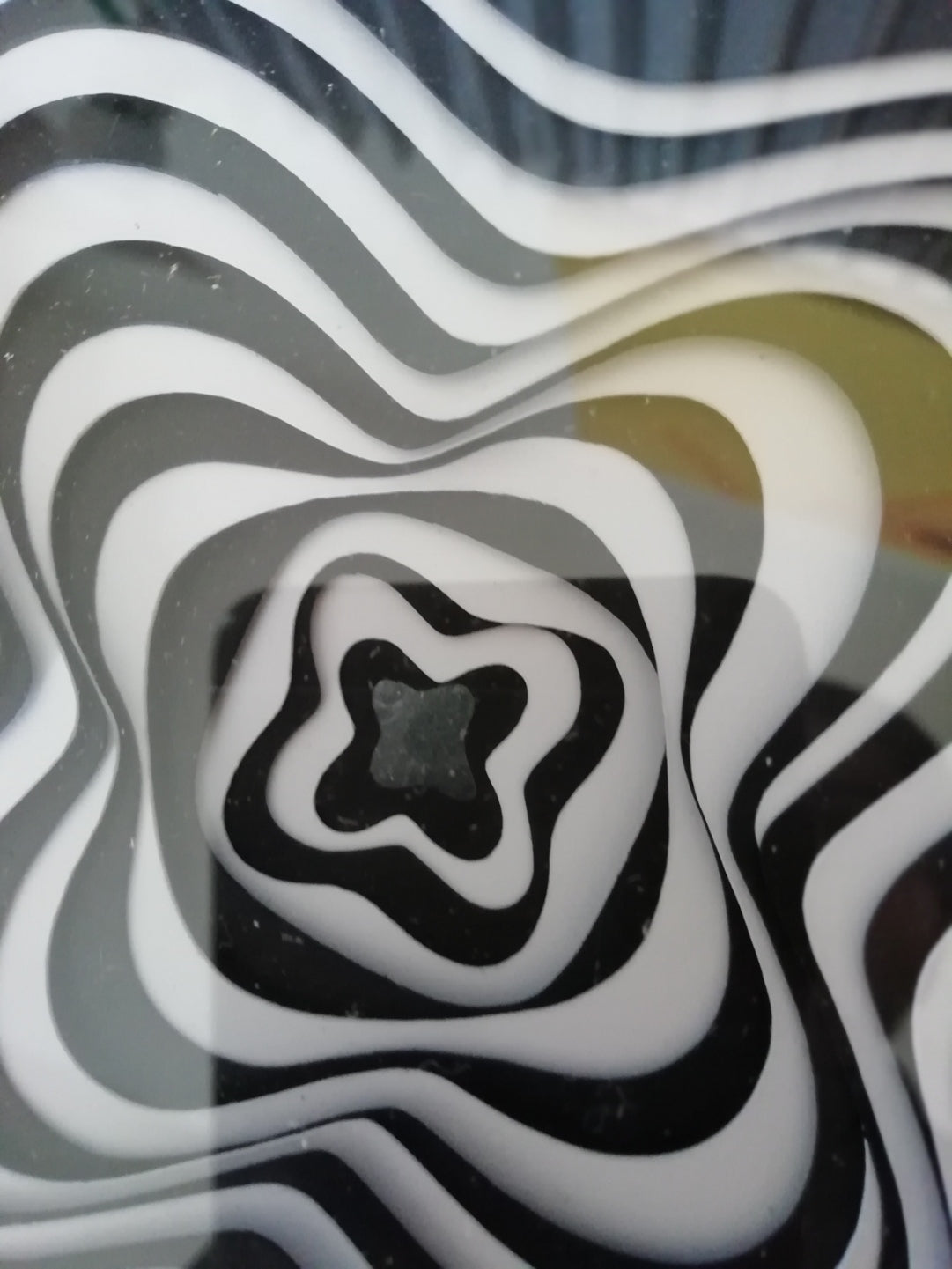 Détail central Vortex Dimensionnel, mouvement perpétuel et perception rétinienne cinétique