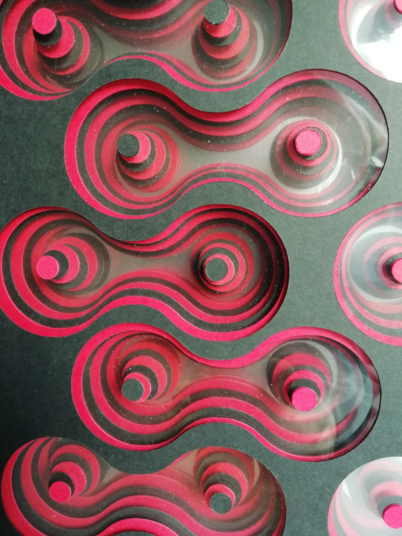 Pulsations en relief détail centre