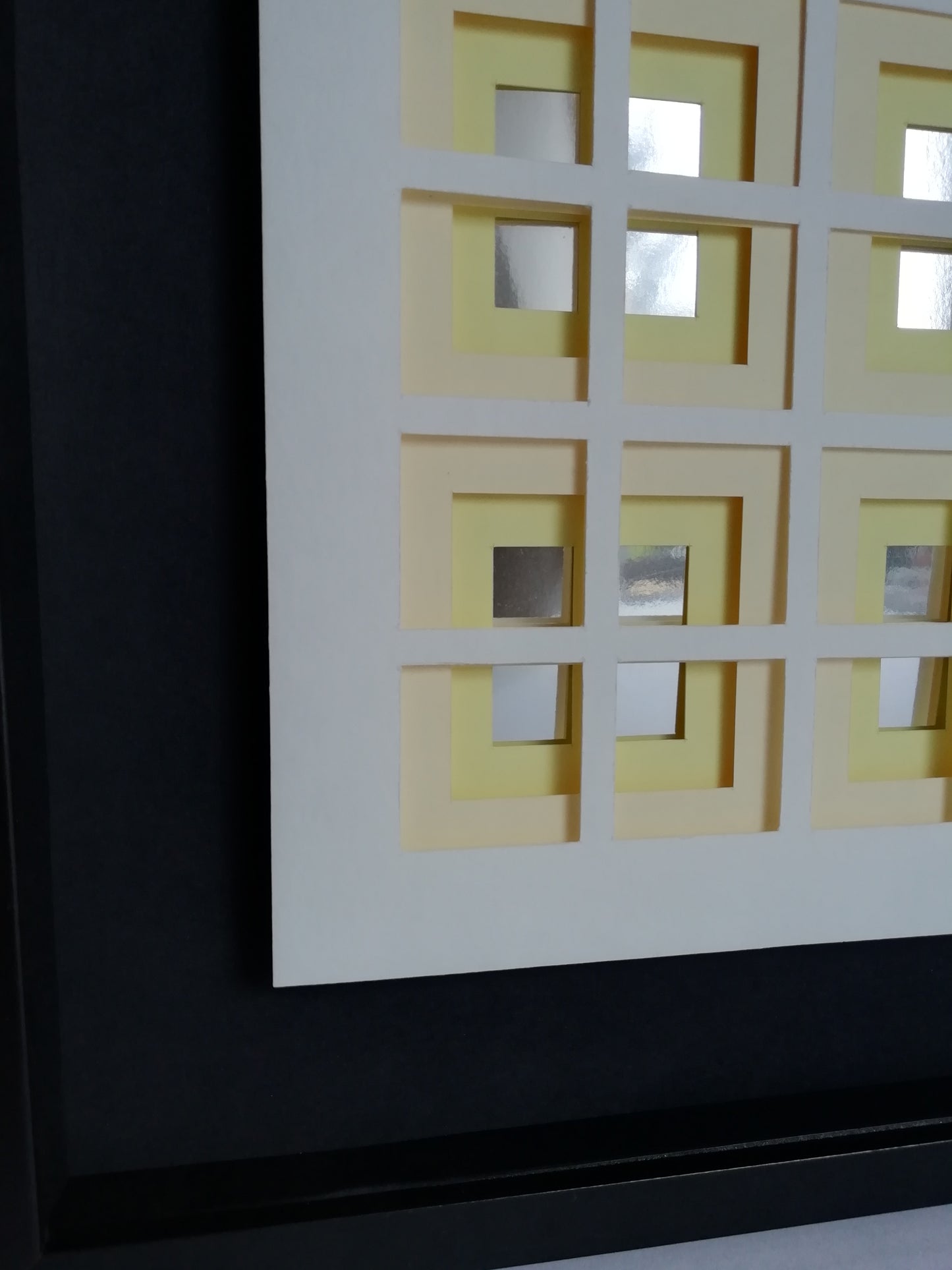 Geometric bas gauche