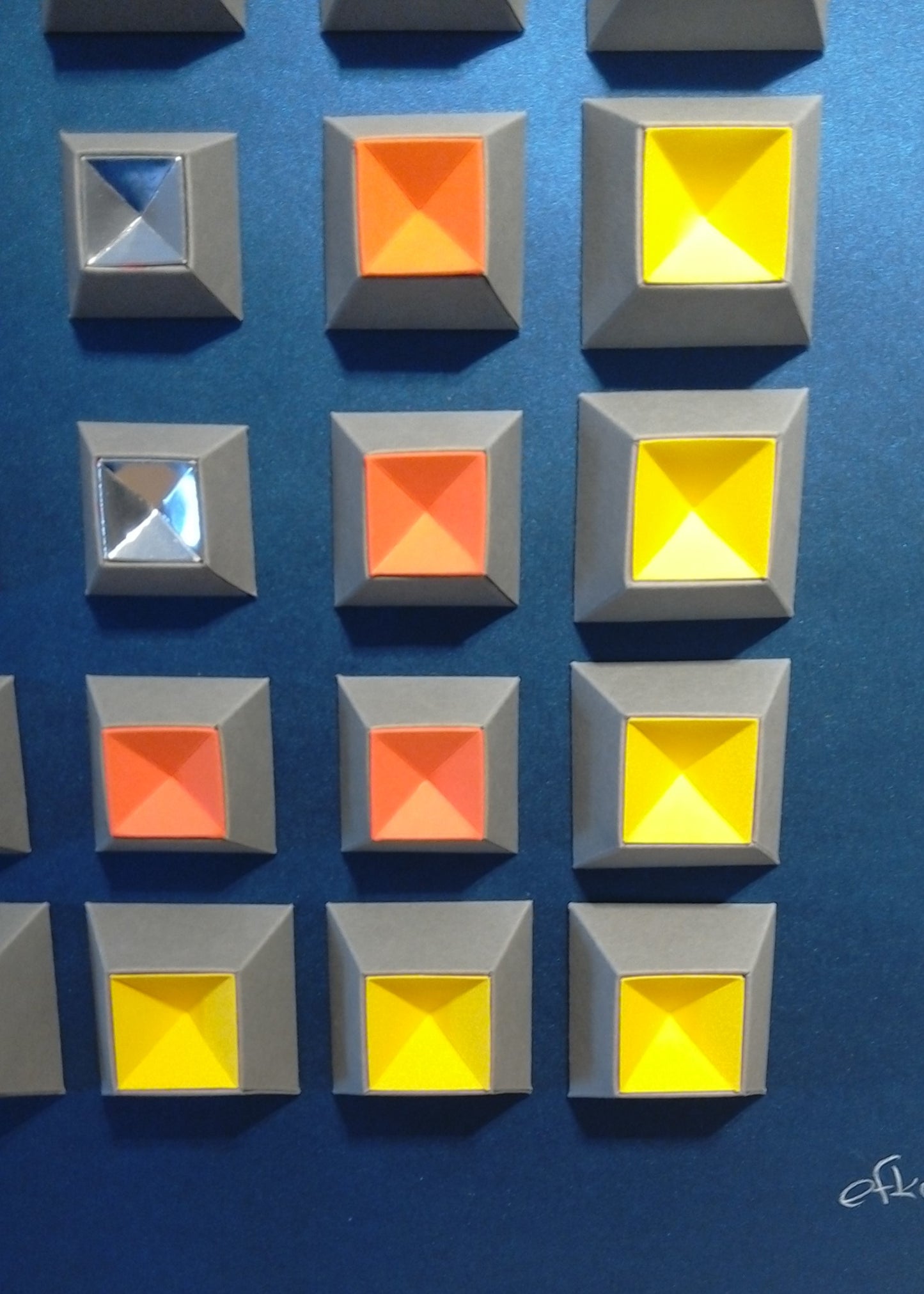 Kubulus vue latérale - effet optique gradation couleurs volumes